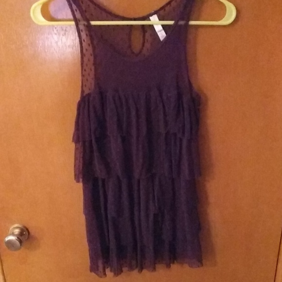 Plum-colored Ruffle Tank Top Size Small - Picture 3 of 5